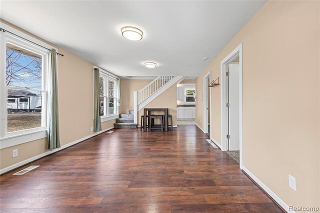 3048 Andre Street, Keego Harbor, MI 48320