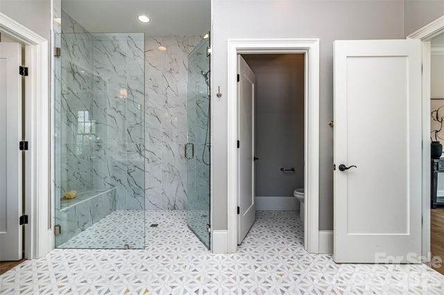 4004 Nettie Court, Charlotte, NC 28211