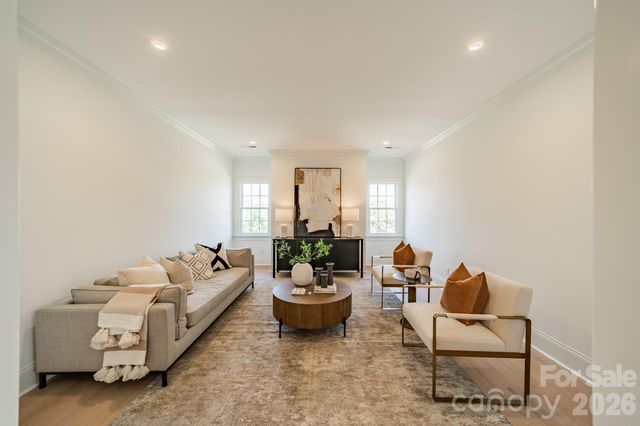 4004 Nettie Court, Charlotte, NC 28211