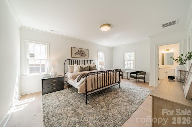 4004 Nettie Court, Charlotte, NC 28211