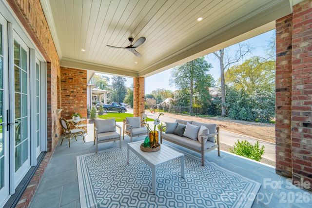 4004 Nettie Court, Charlotte, NC 28211