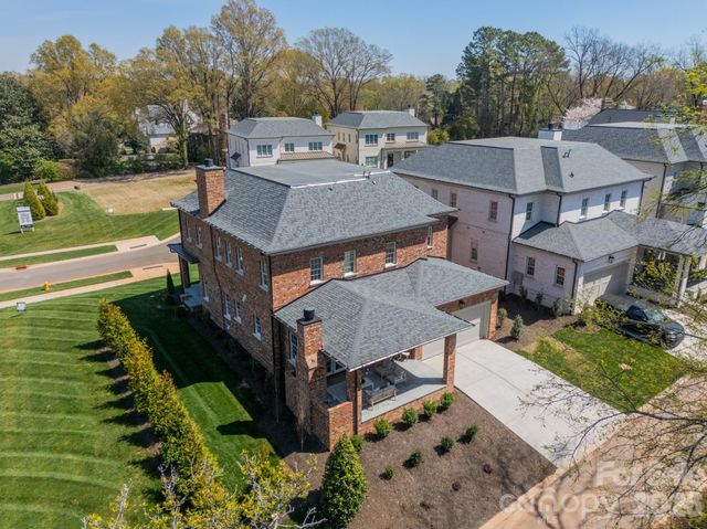 4004 Nettie Court, Charlotte, NC 28211