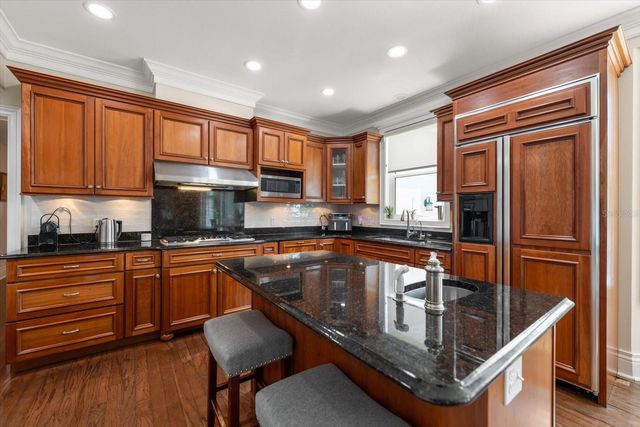 1322 GOLF VIEW DRIVE, Belleair, FL 33756