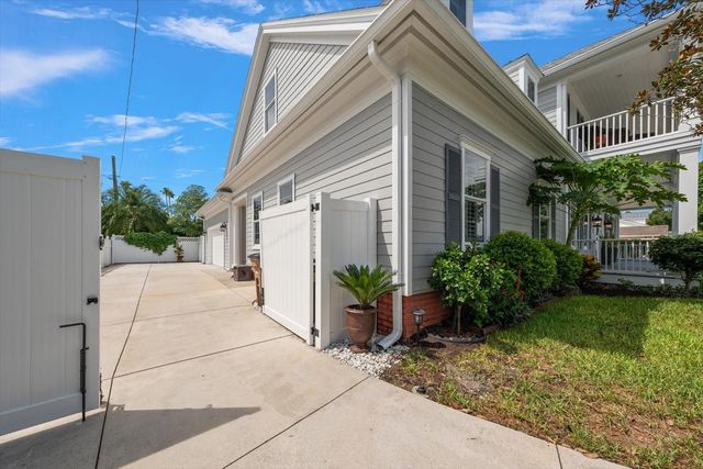 1322 GOLF VIEW DRIVE, Belleair, FL 33756