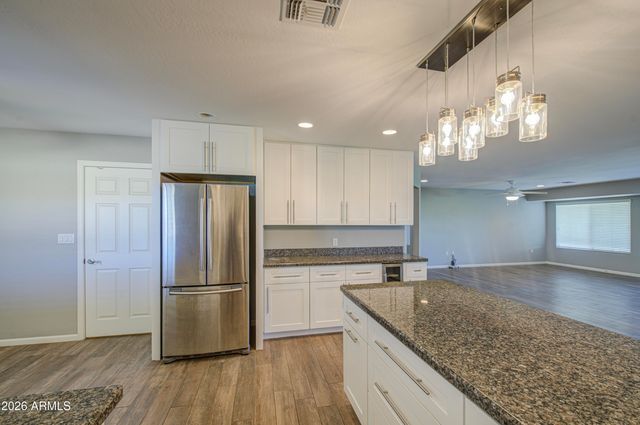 11128 W CAMEO Drive, Sun City, AZ 85351