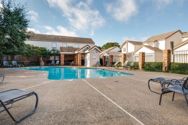 17118 Planters Row, Addison, TX 75001