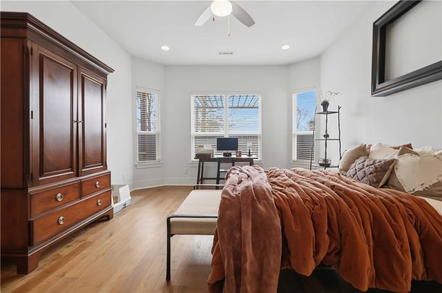 2803 SW Hampton Avenue, Bentonville, AR 72713