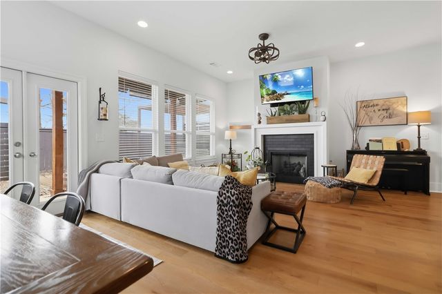 2803 SW Hampton Avenue, Bentonville, AR 72713