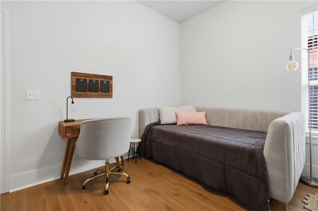 2803 SW Hampton Avenue, Bentonville, AR 72713