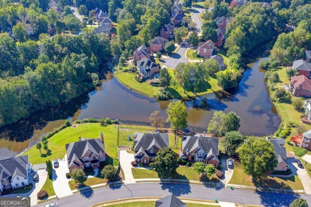 400 Lake Manor Trace, Johns Creek, GA 30022 — photo 4