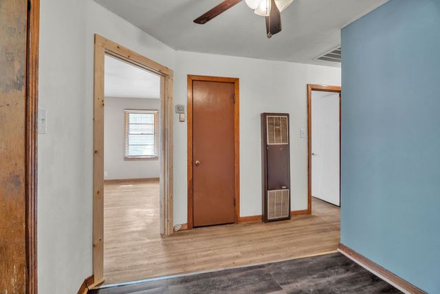 401 N 1st, Coahoma, TX 79511