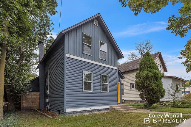 1004 Garfield Avenue Nw, City Of Grand Rapids, MI 49504