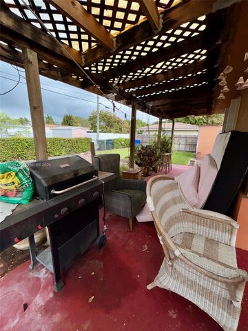 3241 Arthur Ter, Hollywood, FL 33021