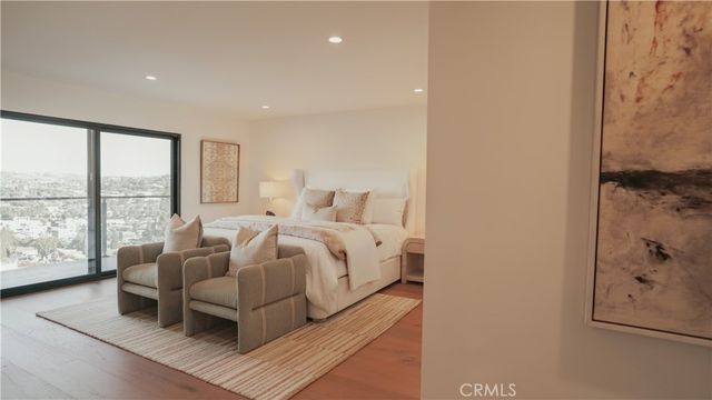 2536 Medlow, Los Angeles, CA 90041