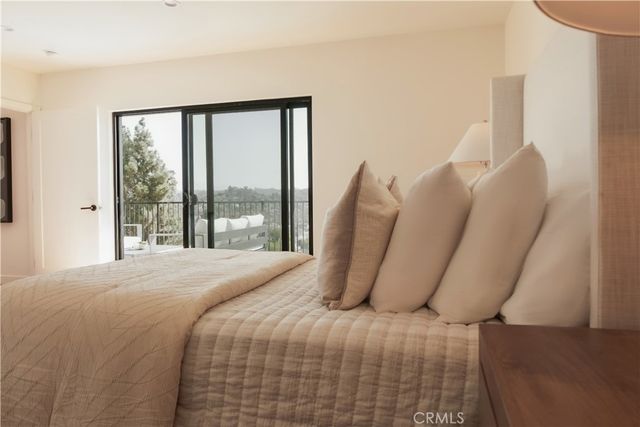 2536 Medlow, Los Angeles, CA 90041