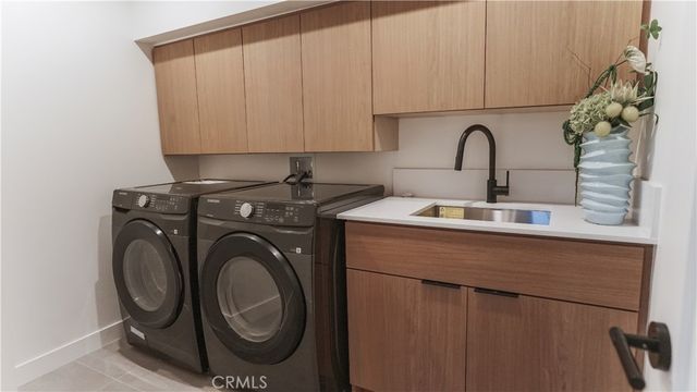 2536 Medlow, Los Angeles, CA 90041