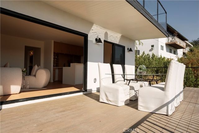 2536 Medlow, Los Angeles, CA 90041