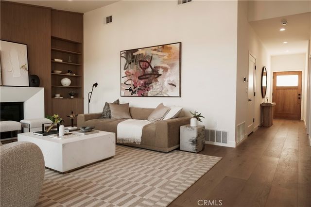 2536 Medlow, Los Angeles, CA 90041