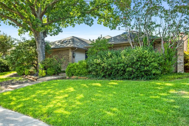 6119 Yellow Rock Trail, Dallas, TX 75248