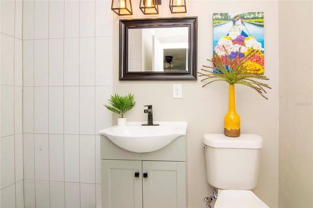 3708 W TYSON AVENUE, Tampa, FL 33611