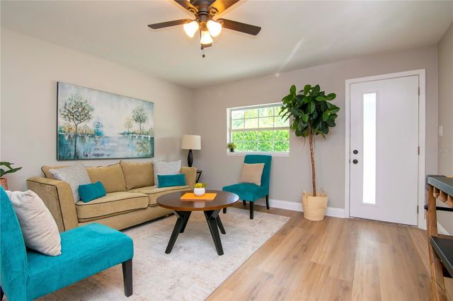 3708 W TYSON AVENUE, Tampa, FL 33611