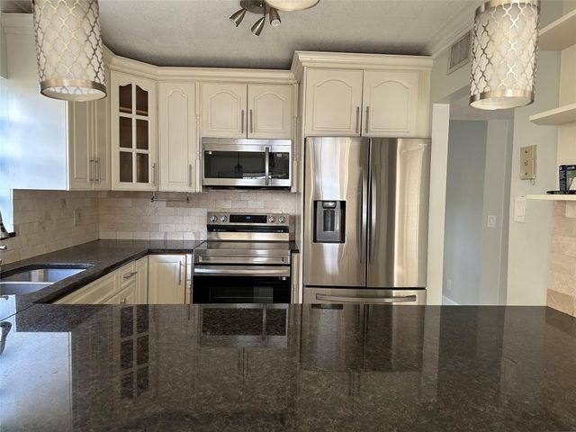 2111 Congressional Way 2111, Deerfield Beach, FL 33442