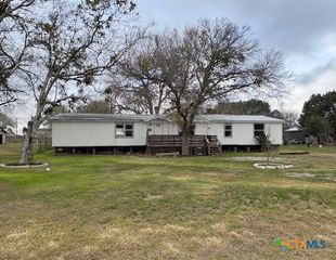 590 Lee Street, Victoria, TX 77905