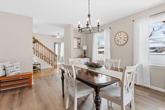 1312 W Country Club Road, Connersville, IN 47331