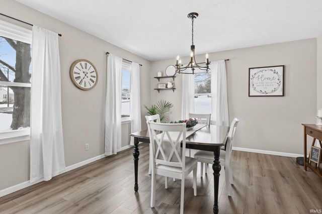 1312 W Country Club Road, Connersville, IN 47331