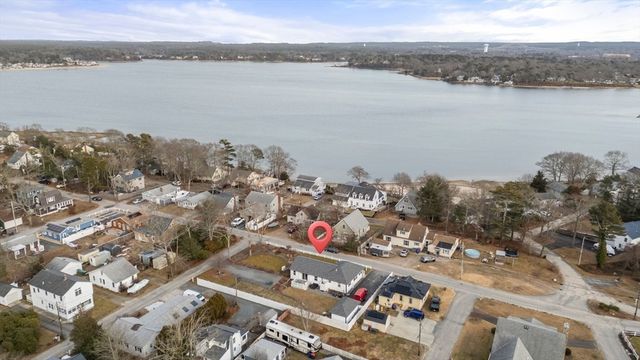 92 Choctaw, Wareham, MA 02532