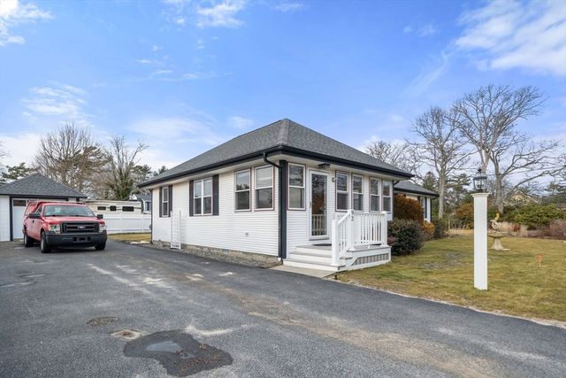 92 Choctaw, Wareham, MA 02532