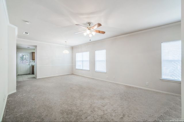 7134 SNOWDEN CRST, San Antonio, TX 78240