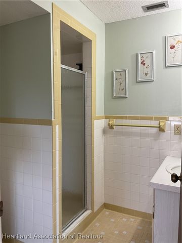 106 Karola Drive, Sebring, FL 33870