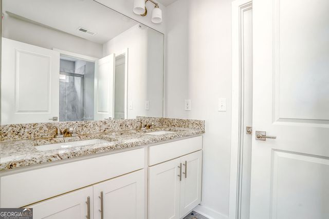160 Bartow 6, Fayetteville, GA 30214