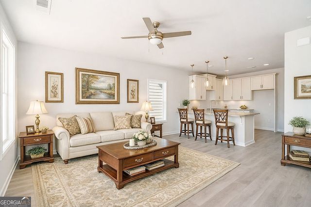 160 Bartow 6, Fayetteville, GA 30214