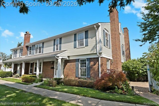 42142 Roscommon Street, Northville, MI 48167