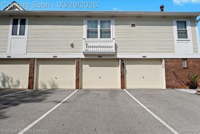 42142 Roscommon Street, Northville, MI 48167