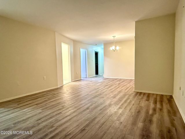 169 Amberly Drive E, Manalapan, NJ 07726