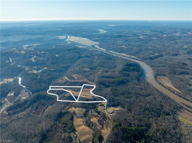 3 Roby Fulk Road, Pinnacle, NC 27043