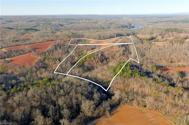 3 Roby Fulk Road, Pinnacle, NC 27043