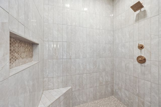 3390 Mealer Rd, Chapel Hill, TN 37034