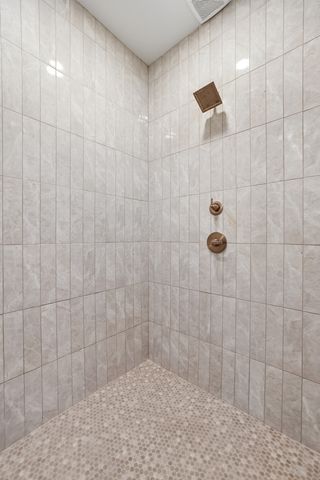 3390 Mealer Rd, Chapel Hill, TN 37034