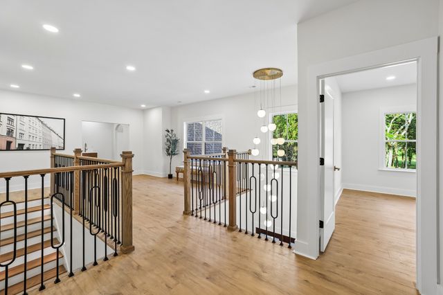 3390 Mealer Rd, Chapel Hill, TN 37034