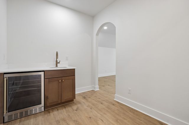 3390 Mealer Rd, Chapel Hill, TN 37034