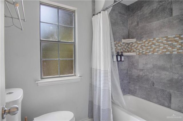 4605 N 9th Street N, Mcallen, TX 78504