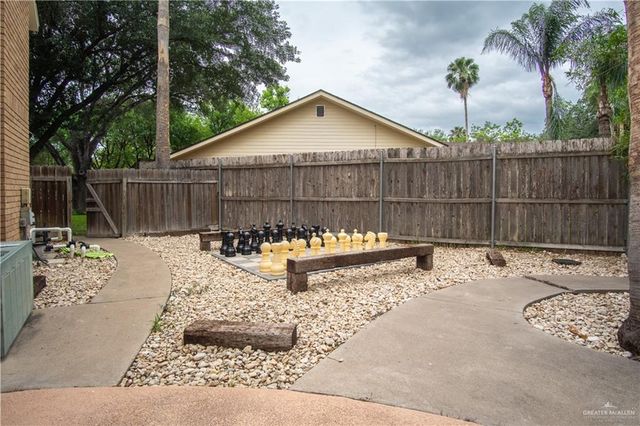 4605 N 9th Street N, Mcallen, TX 78504