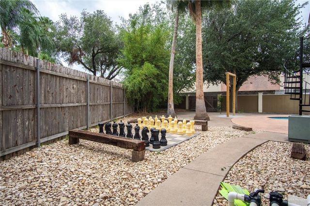 4605 N 9th Street N, Mcallen, TX 78504