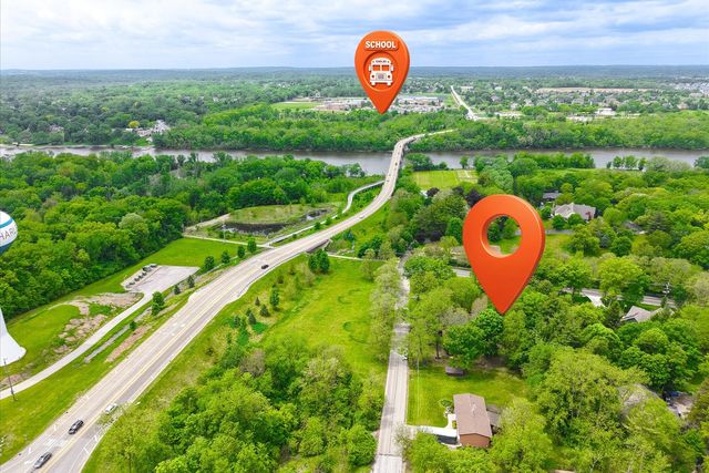 35W302 PINELANDS Road, St. Charles, IL 60174