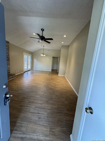10138 Inridge, San Antonio, TX 78250
