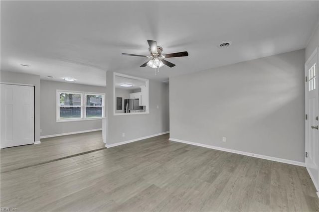 613 Bentley DR, Suffolk, VA 23434